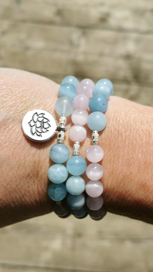 Bracelet triple réalisé en guidance, avec aigue-marine et kunzite - "Douceur"