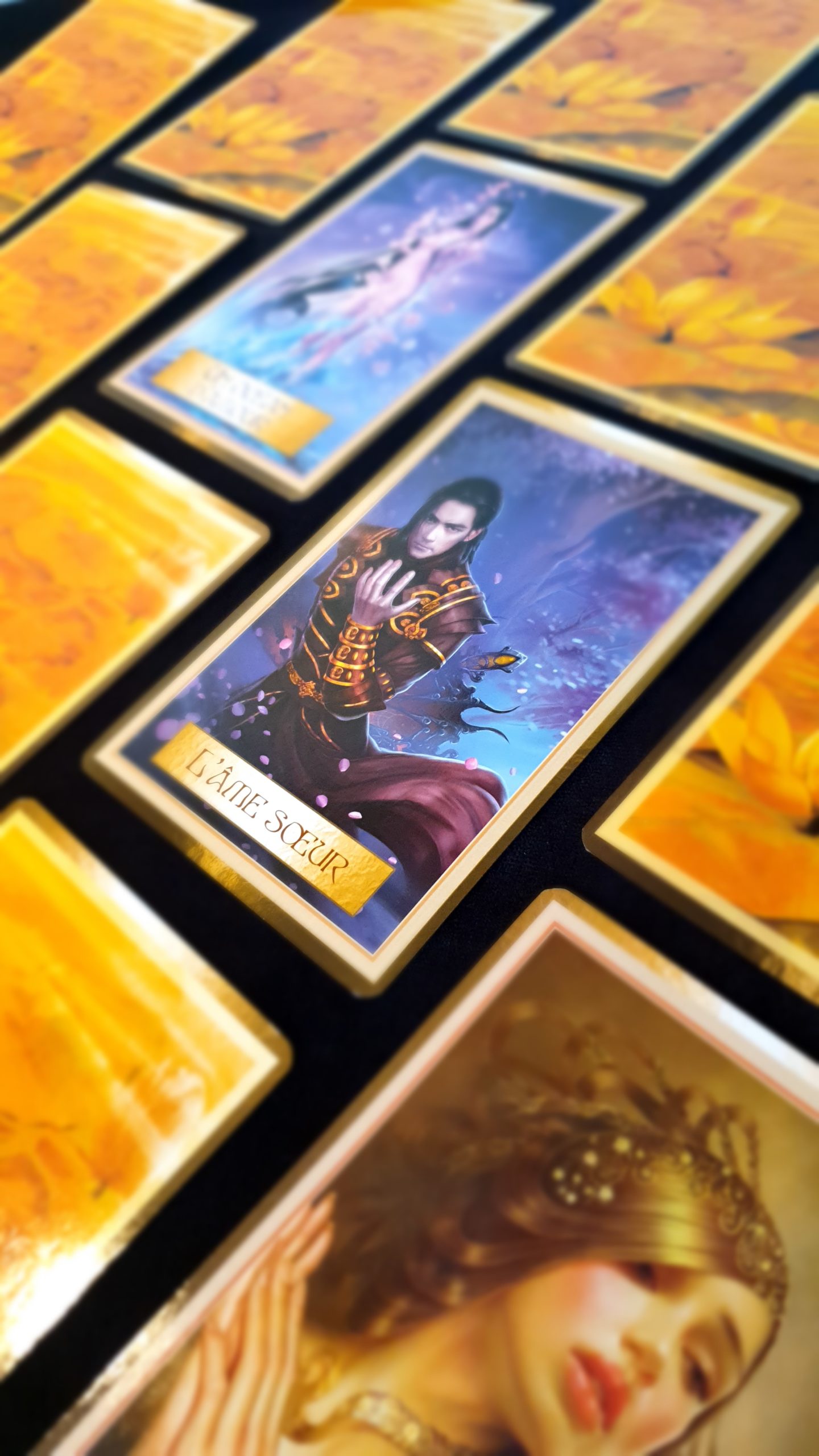 Tirage de cartes - L'oracle du chemin pavé d'Or